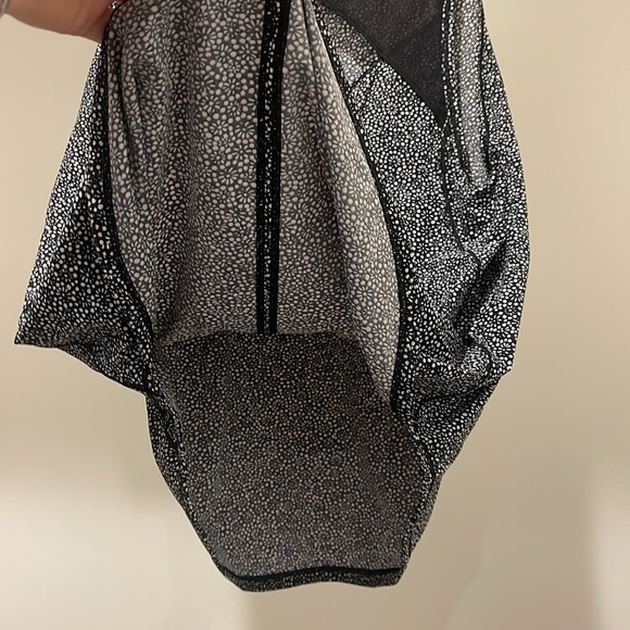 Lululemon Top - Picture 5 of 11